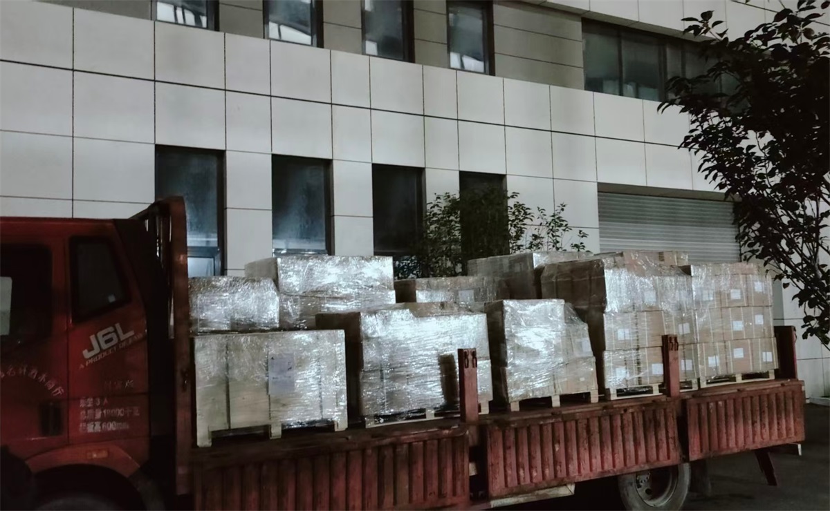 एंडी मरीन ने समुद्री हार्डवेयर का उत्पादन पूरा किया और इसे बंदरगाह तक पहुंचाया